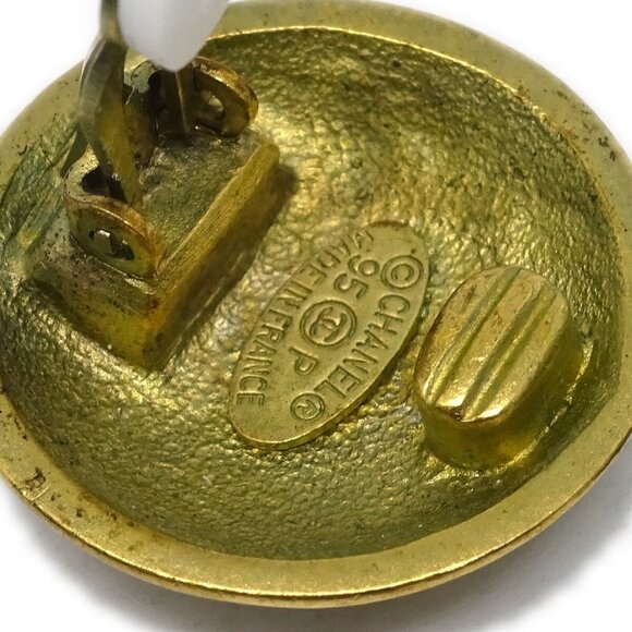 Chanel Button Earrings Clip-On Gold - Picture 4 of 4